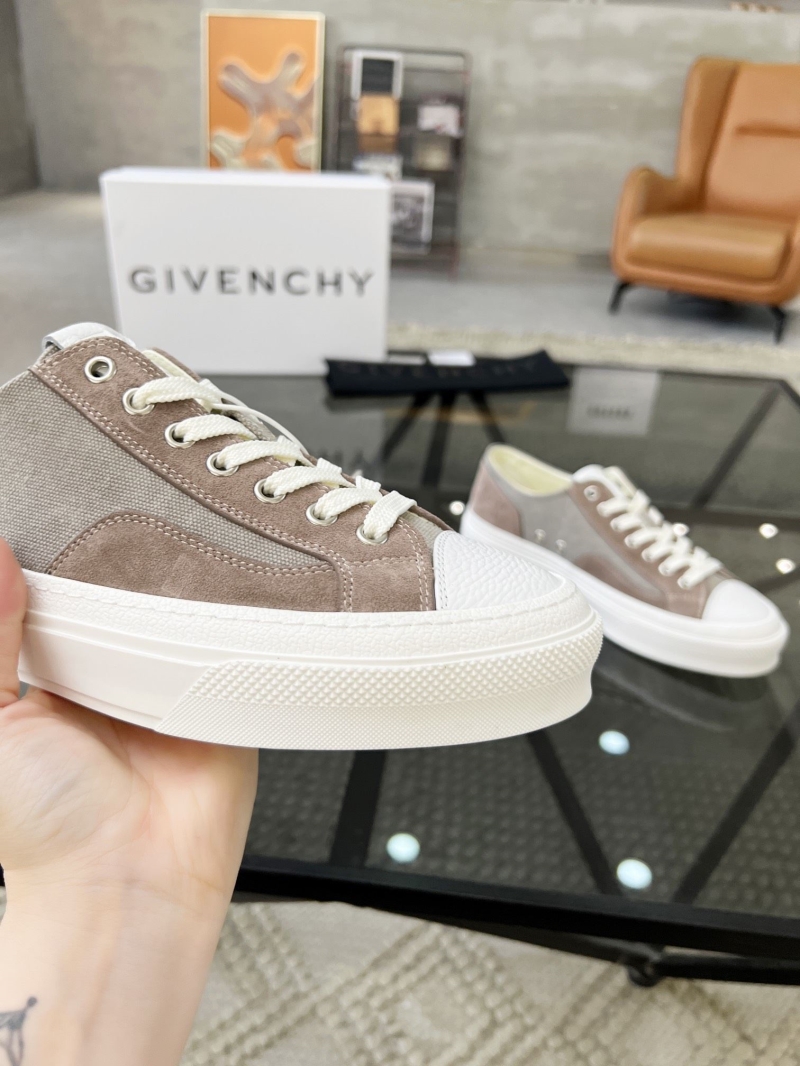 Givenchy Sneakers